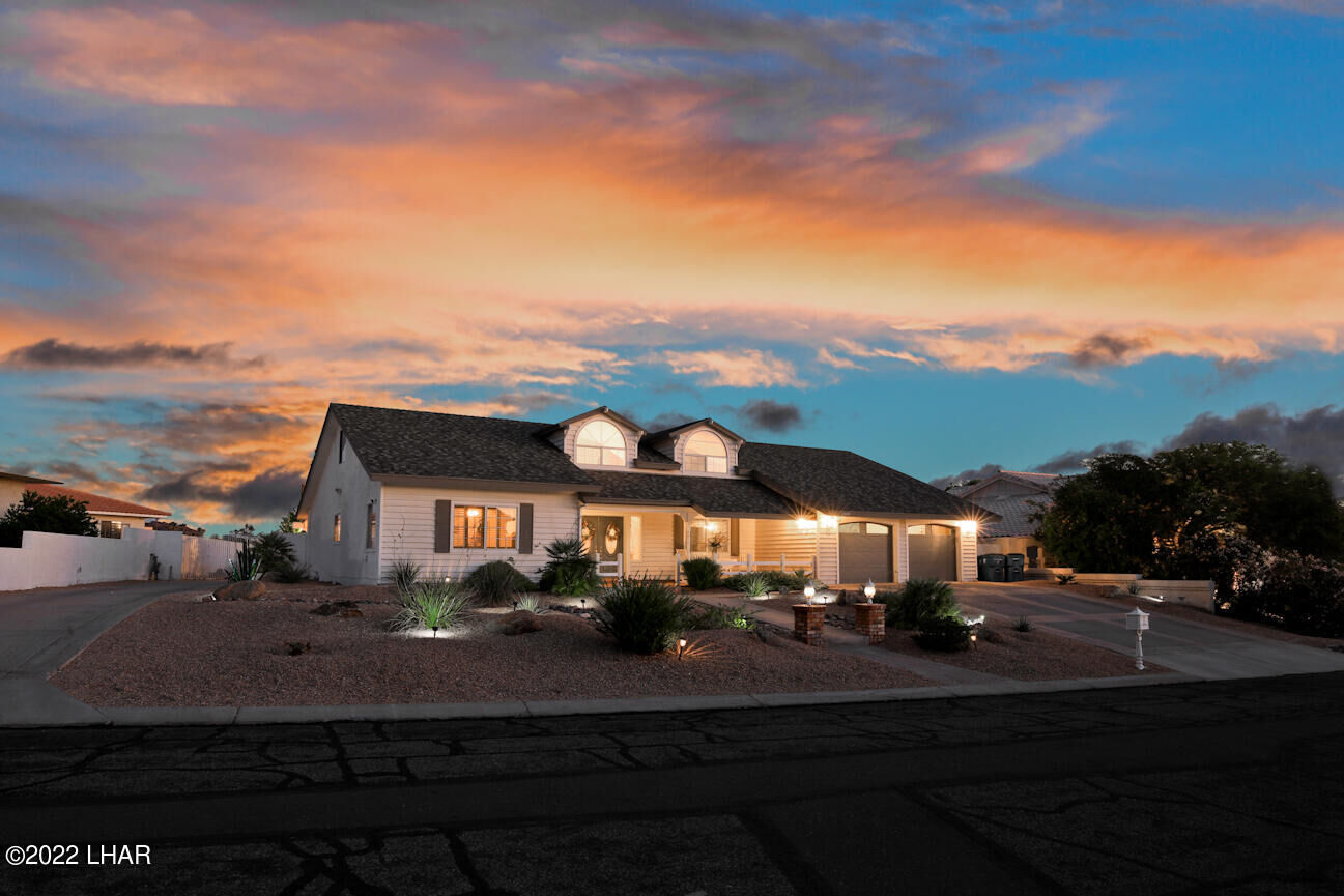 Property Photo: 2340 Cup Dr AZ 86406