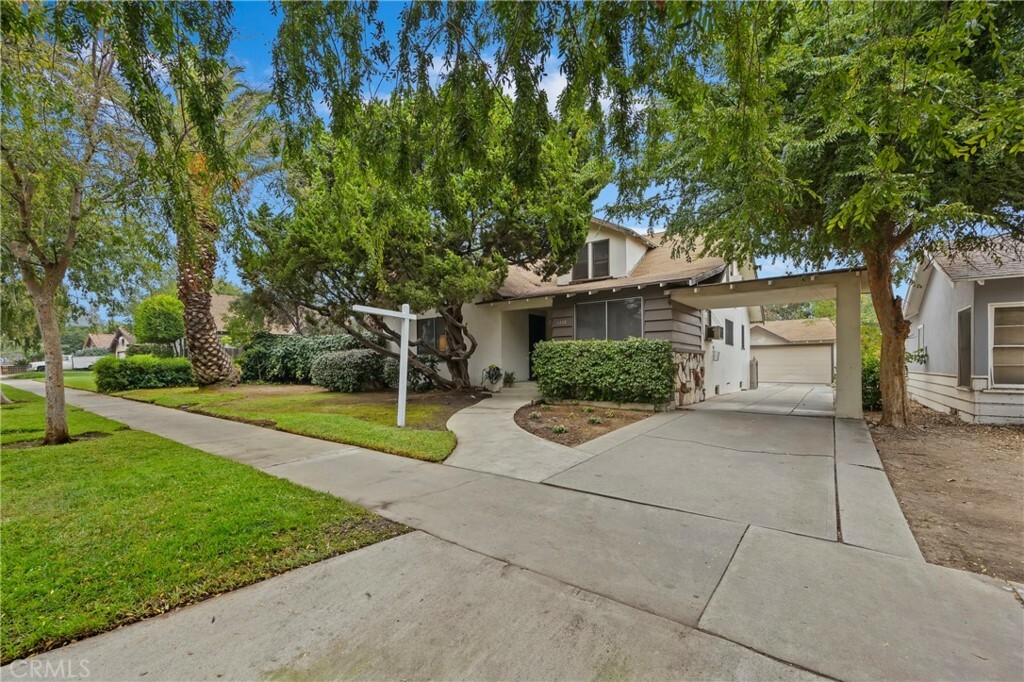 Property Photo:  1338 N Sultana Avenue  CA 91764 