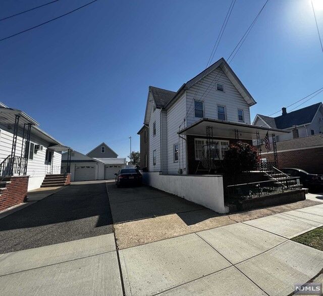 Property Photo:  226 Lincoln Place  NJ 07026 