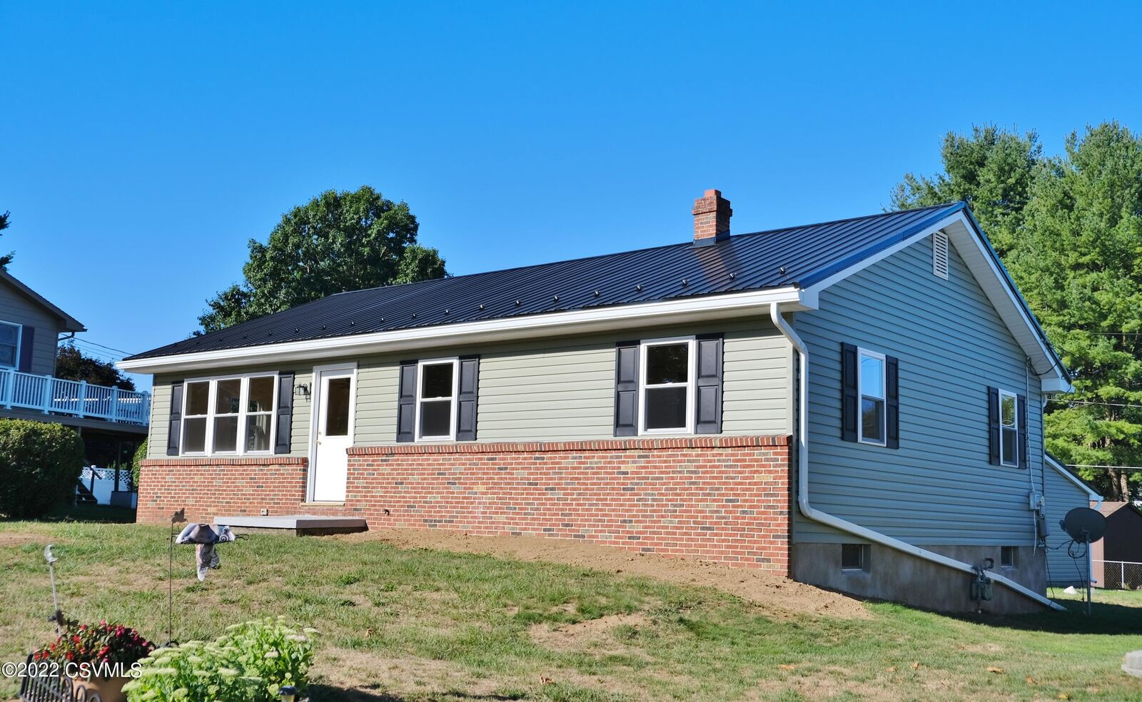 Property Photo: 32 Sycamore Lane PA 17847