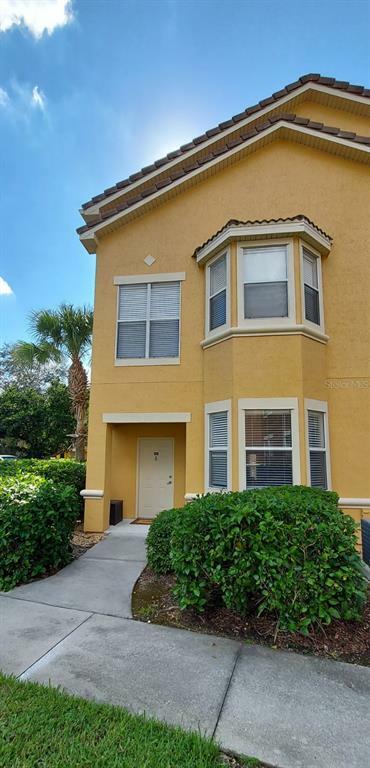 8819 Villa View Circle 105  Orlando FL 32821 photo