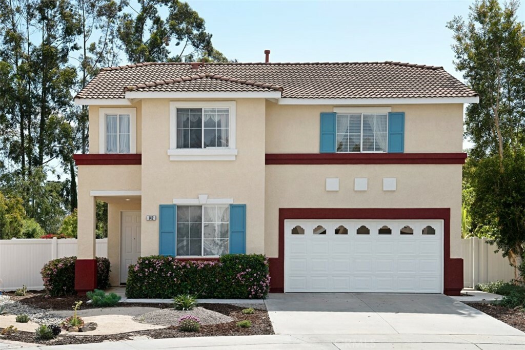 Property Photo: 142 Church Place CA 92602