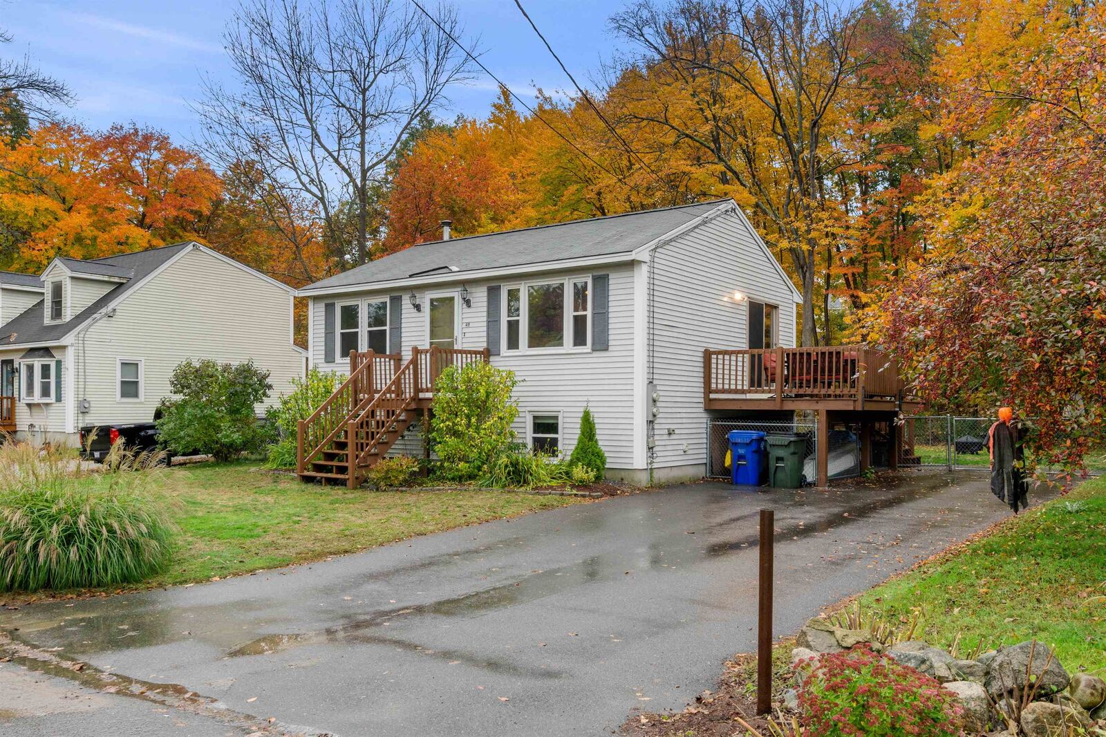 Property Photo:  49 Pond Drive  NH 03103 