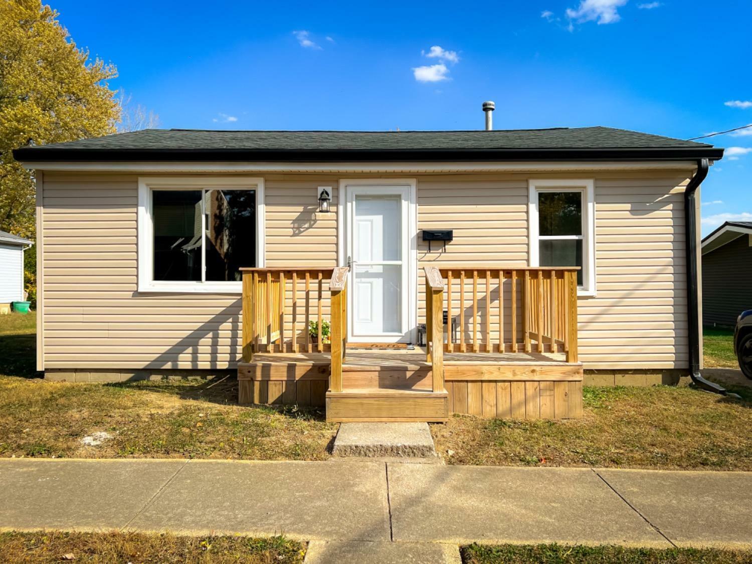 Property Photo:  446 Thorne Ave  OH 45177 