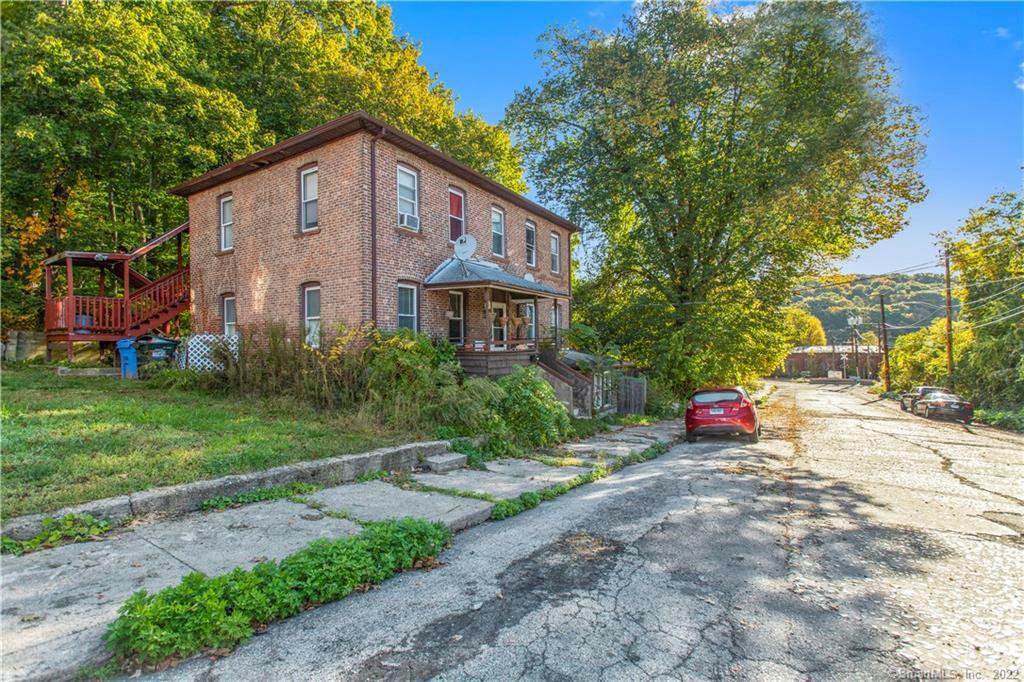 Property Photo: 22 Shipping Street CT 06360