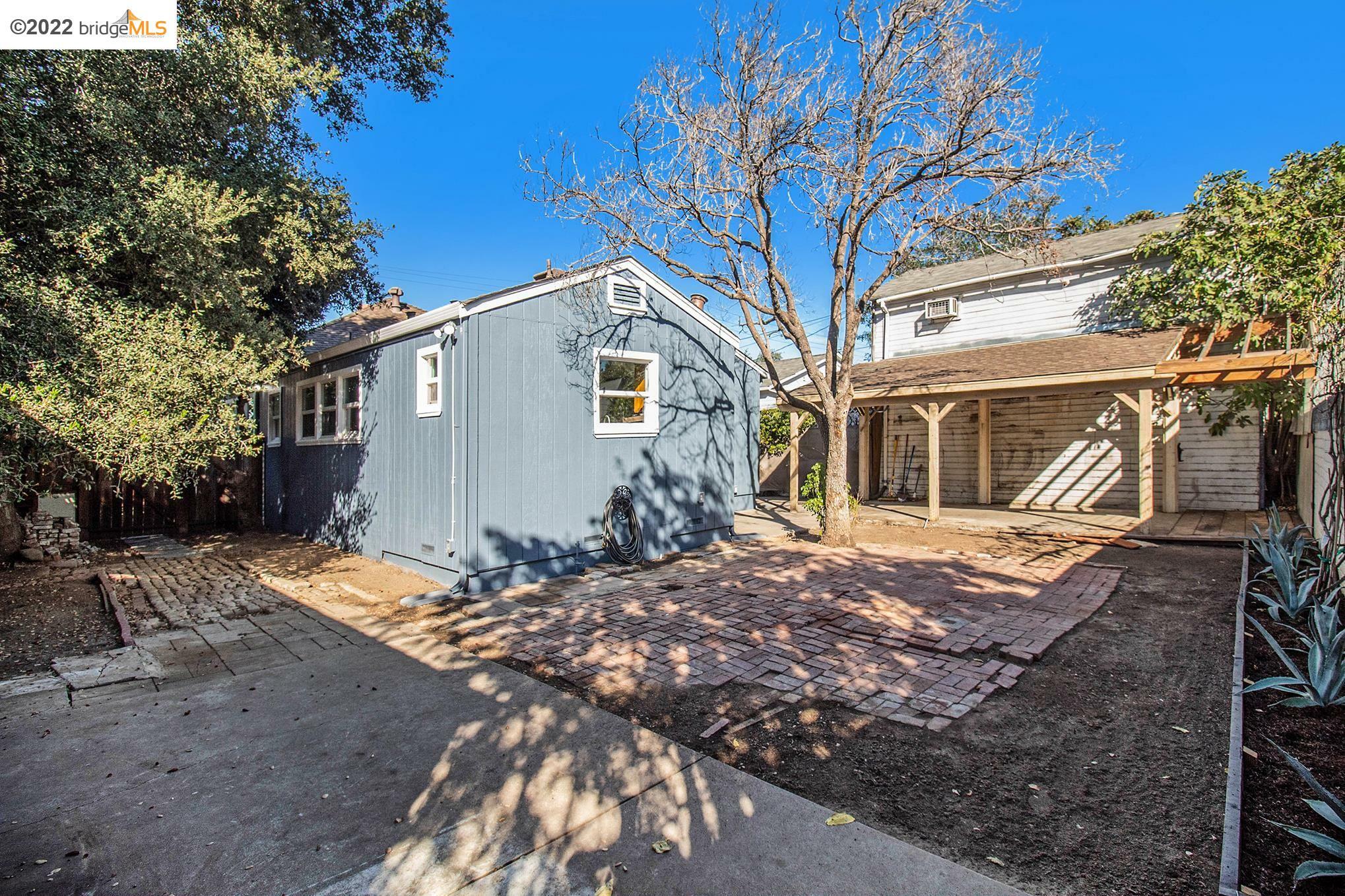 Property Photo: 515 W 9th St B CA 94509