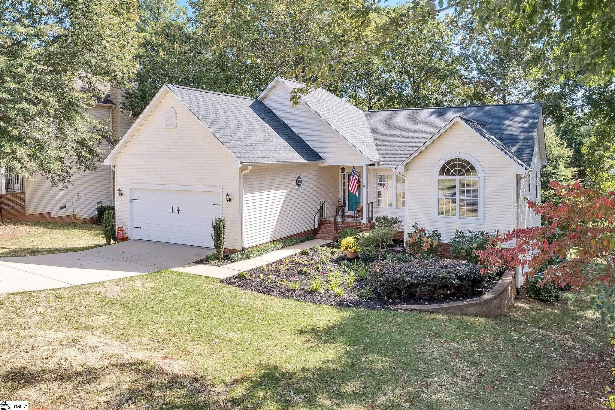 200 Timberleaf Drive  Duncan SC 29334 photo