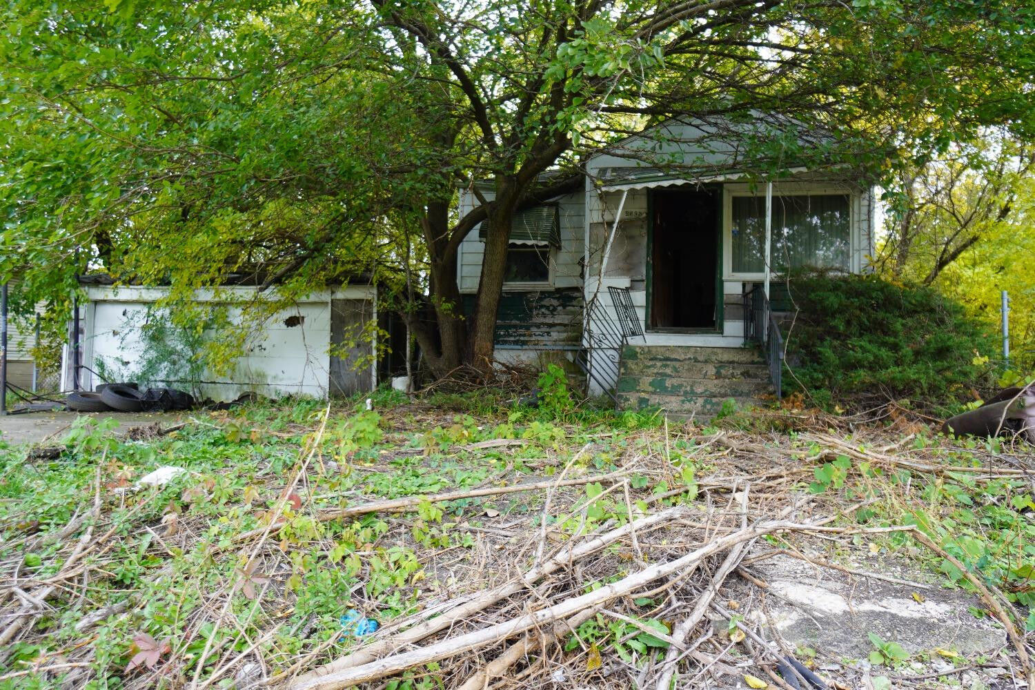 Property Photo:  2693 Polk Place  IN 46407 