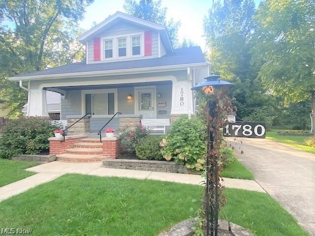 Property Photo:  1780 S Green Road  OH 44121 