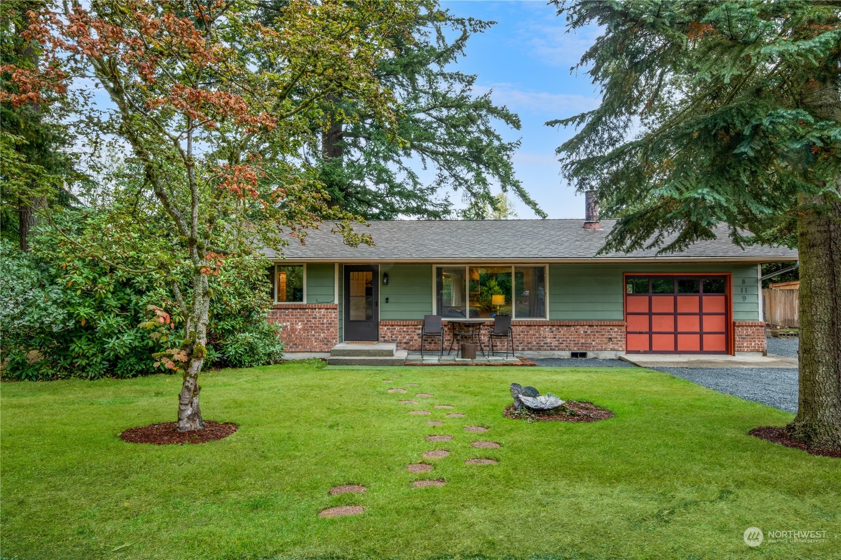 Property Photo:  8119 180th Street SE  WA 98296 