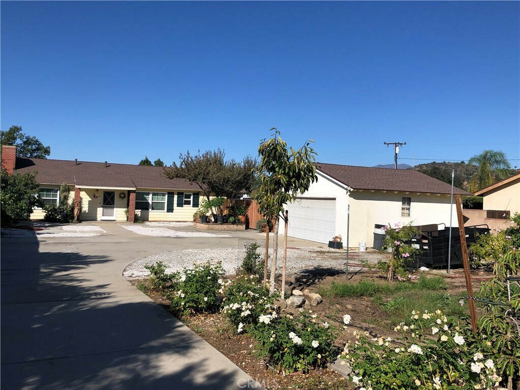 Property Photo:  1447 S Valley Center Avenue  CA 91740 