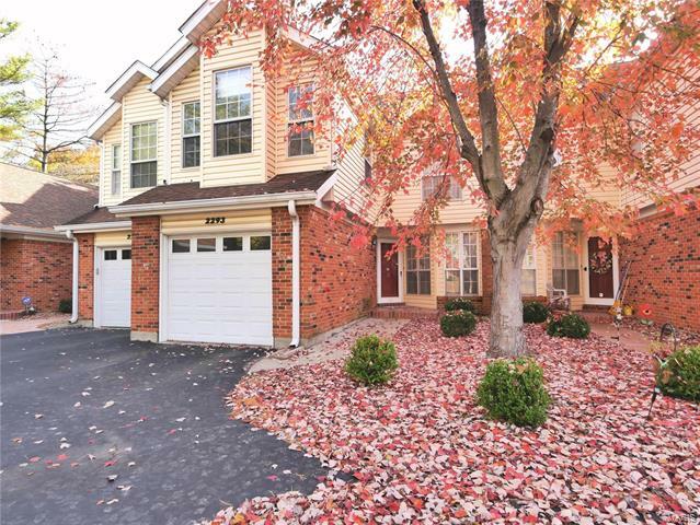 2293 Riverwood Trails Drive  Florissant MO 63031 photo