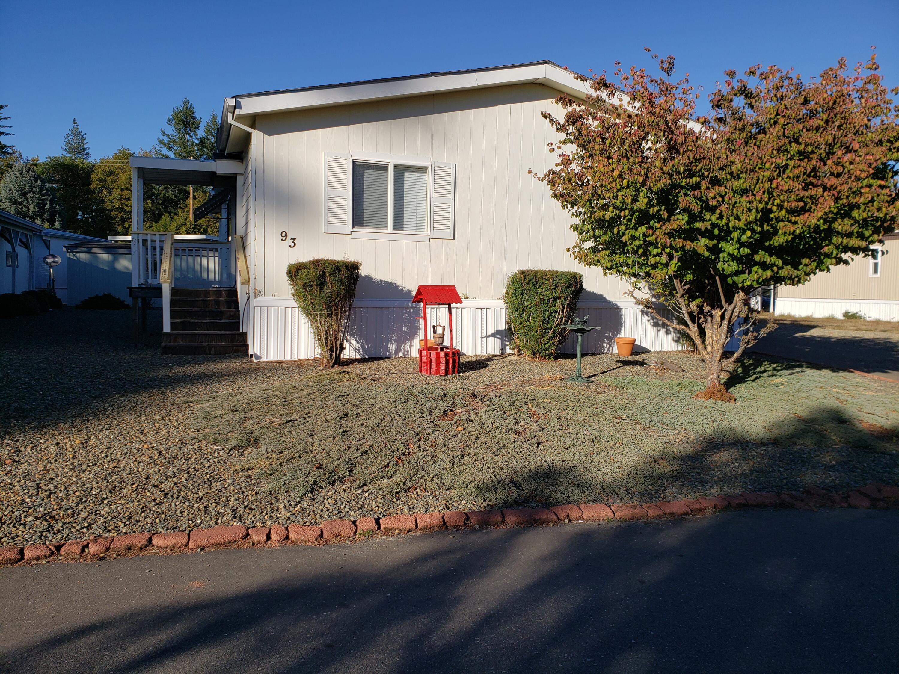 Property Photo: 222 Ollis Road 93 OR 97523