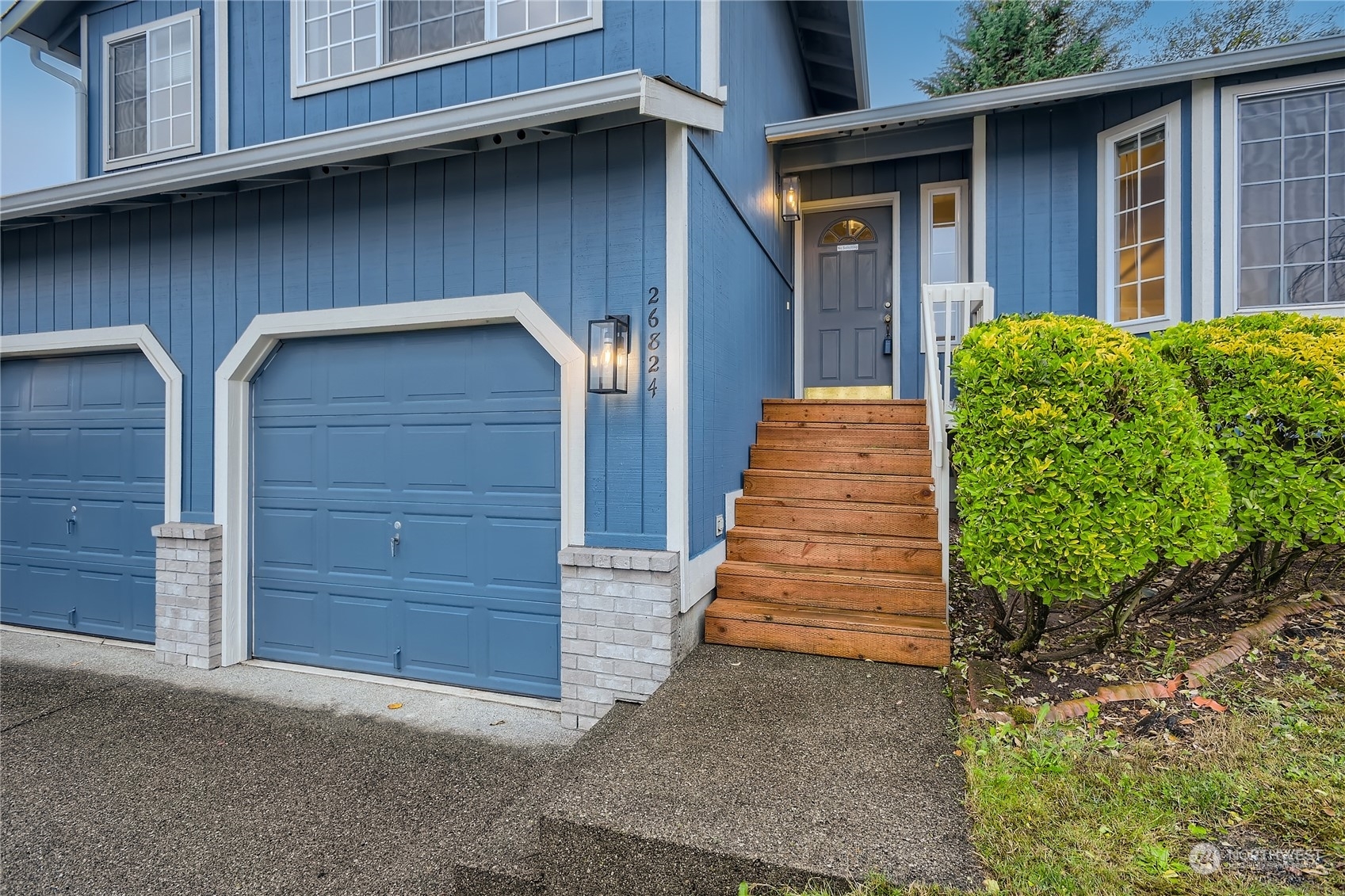 Property Photo: 26824 119th Avenue SE WA 98030