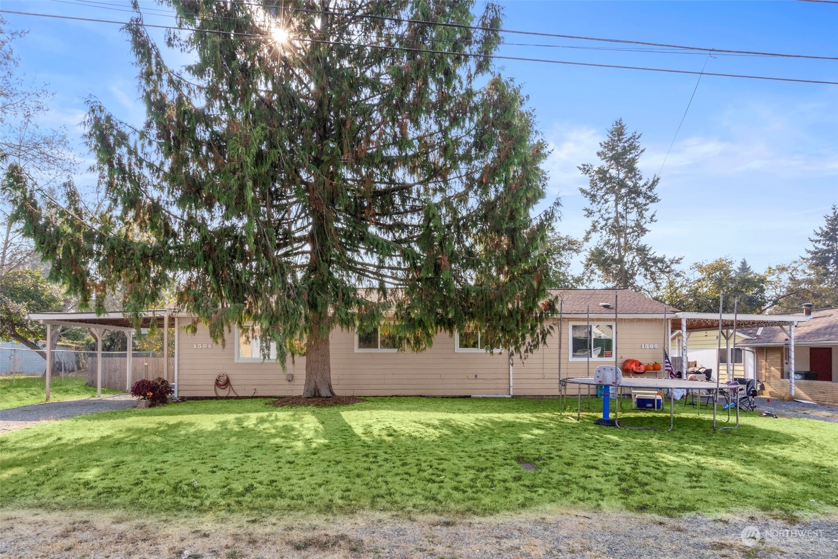 Property Photo:  1504 1506 110th Street S  WA 98444 