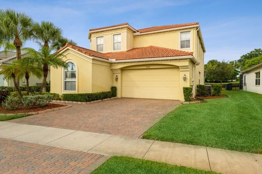 Property Photo: 2369 Bellarosa Circle FL 33411