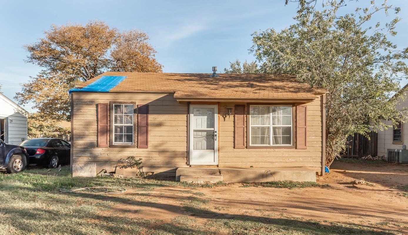 Property Photo:  3306 Bates Street  TX 79415 