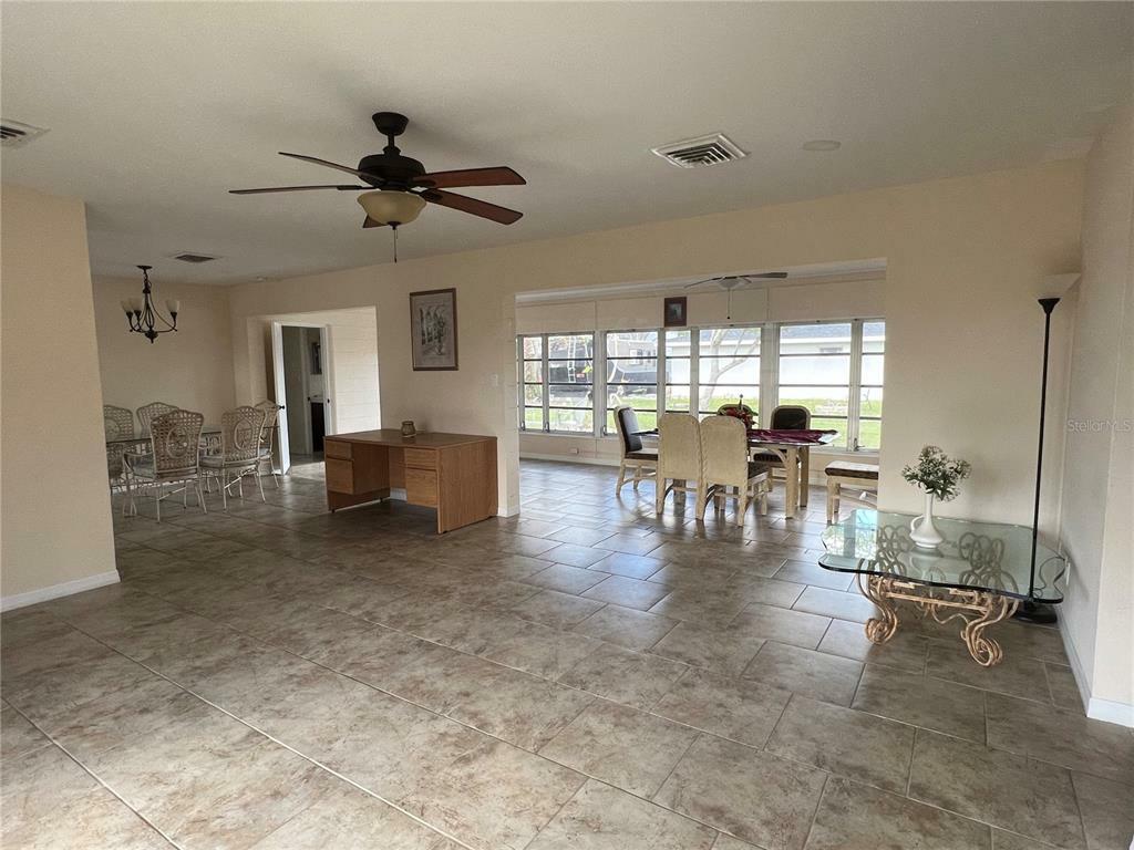 Property Photo:  325 Glen Oak Road  FL 34293 