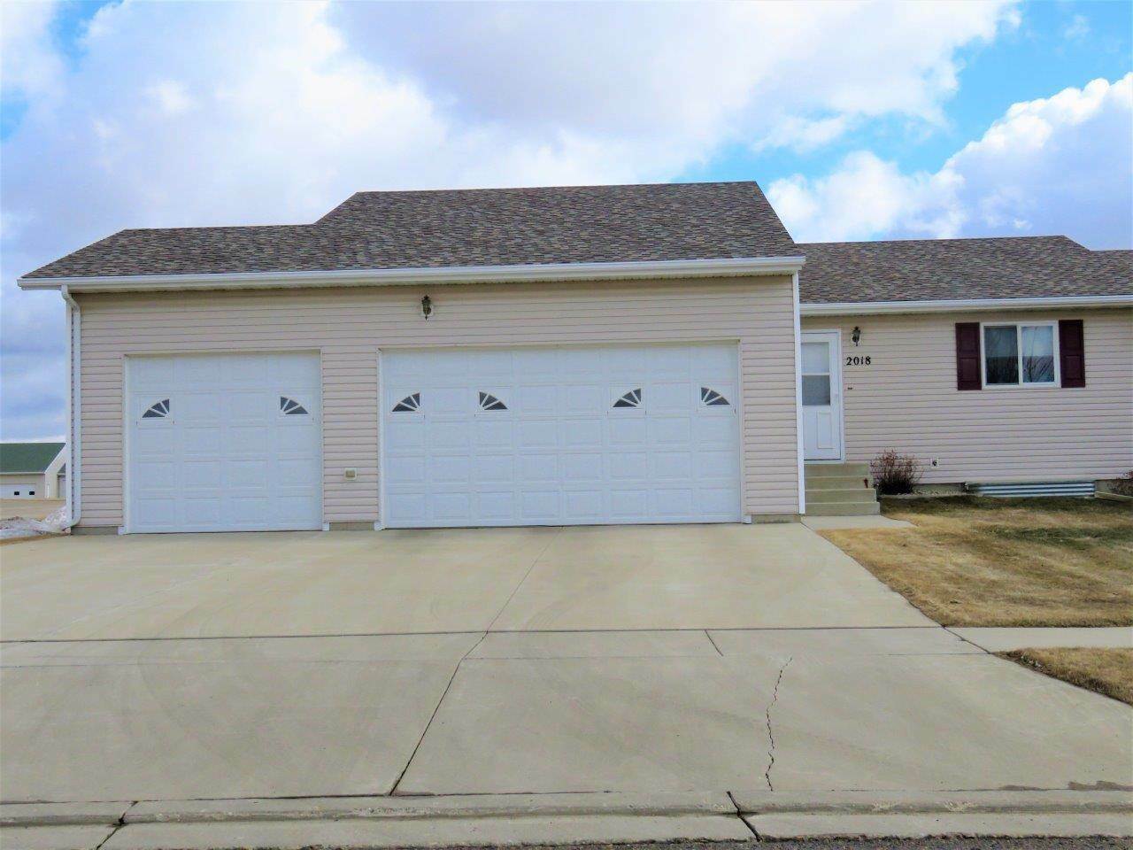 Property Photo: 2018 Lakeside St NW ND 58703