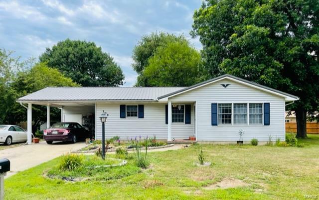 Property Photo:  103 North Jane Ann Street  MO 63730 