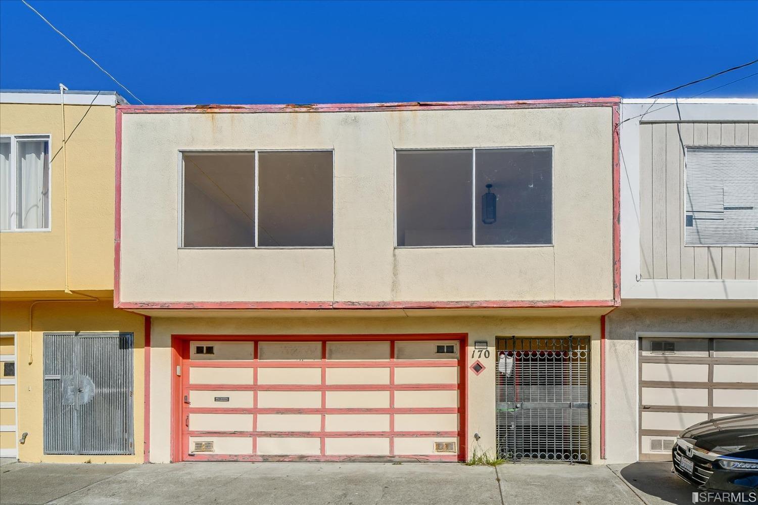 Property Photo: 170 Thrift Street CA 94112