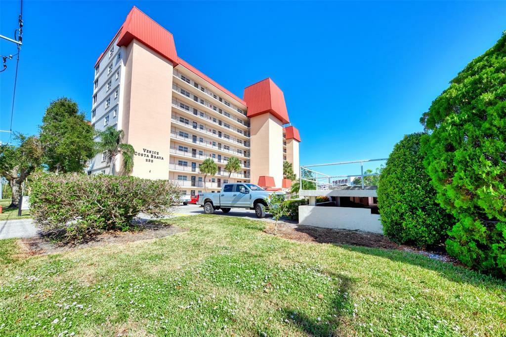 Property Photo: 232 Saint Augustine Avenue 204 FL 34285