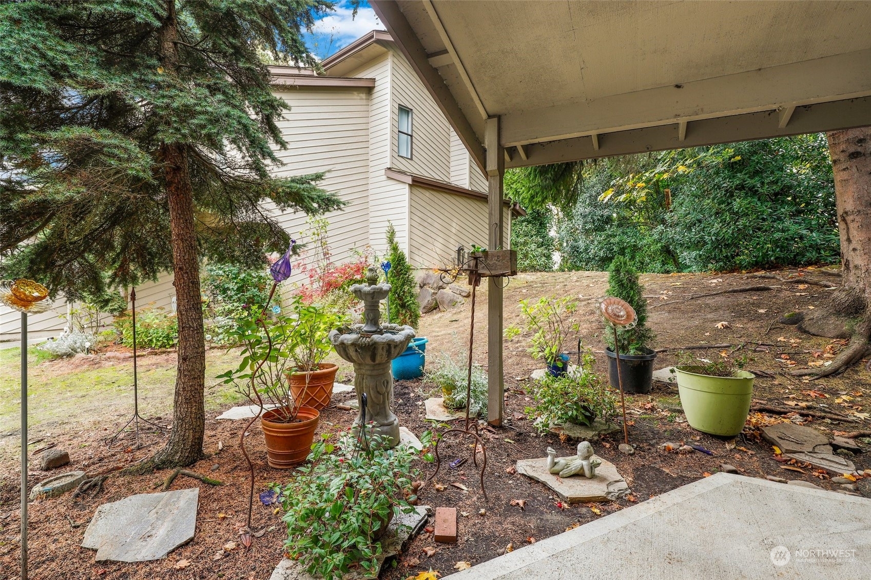 Property Photo:  15158 Sunwood Boulevard Ss21  WA 98188 