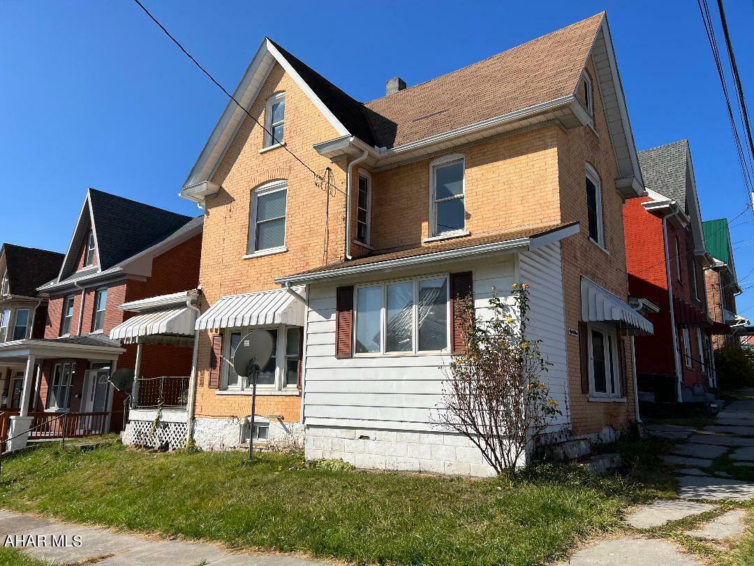 Property Photo:  801 N 6th Street  PA 16601 