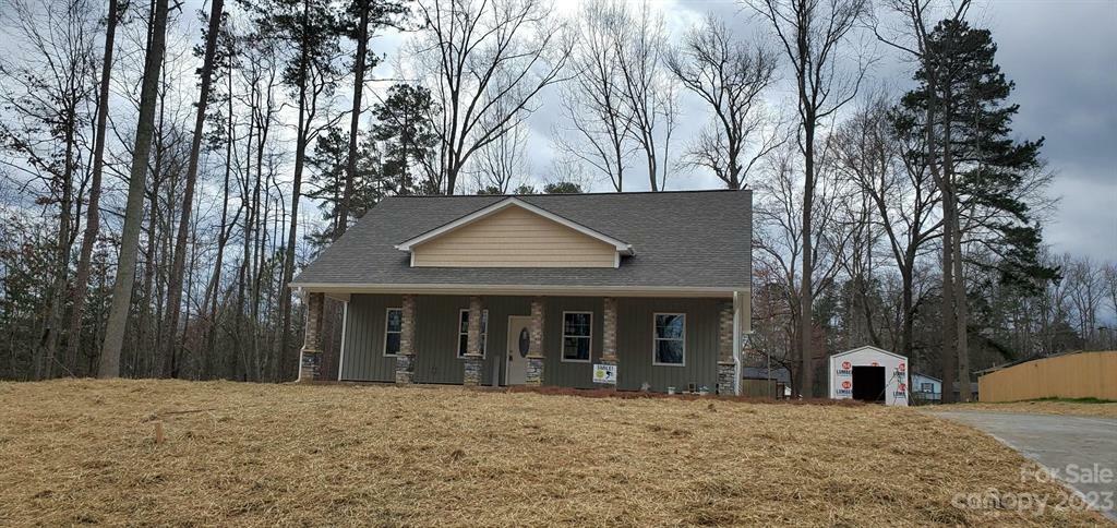 Property Photo:  216 E Florida Avenue  NC 28016 