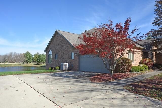 Property Photo:  6519 Fox Lake Drive  IL 62025 