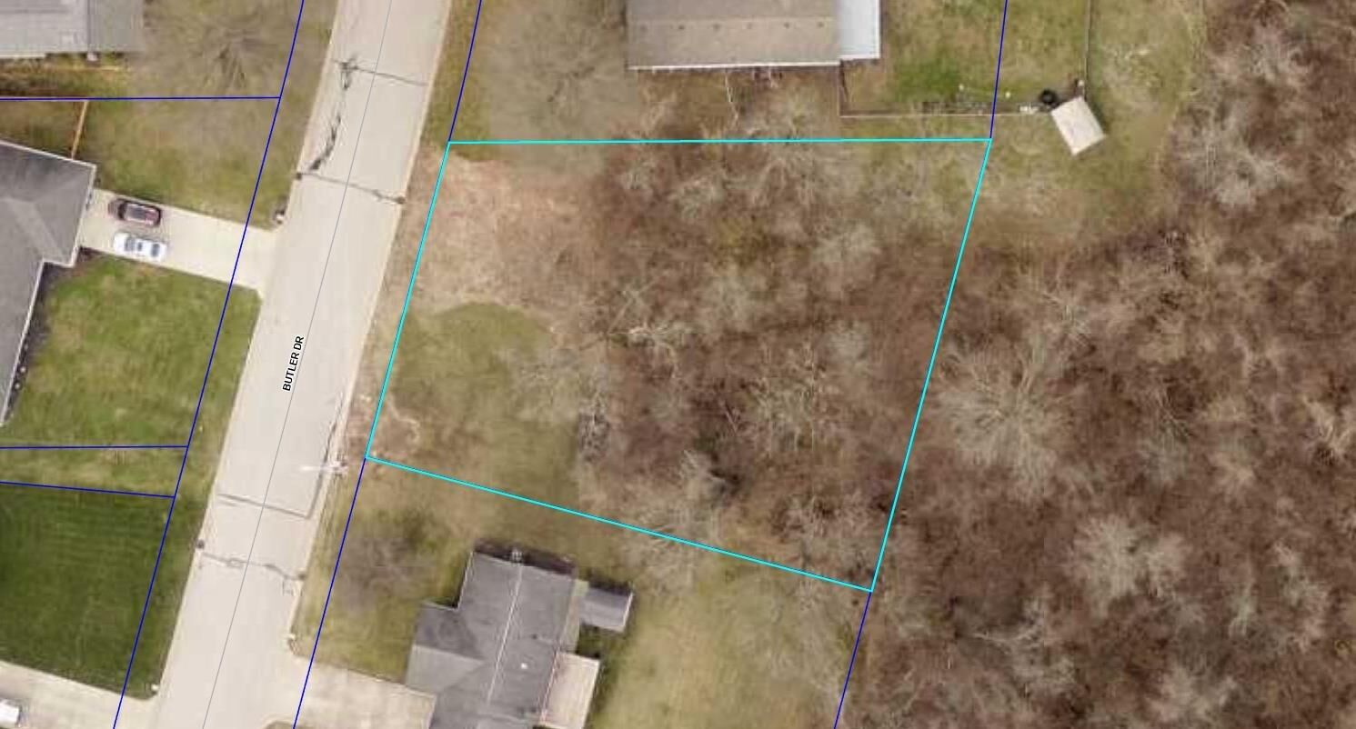 Property Photo:  22 Butler Drive  IN 47025 