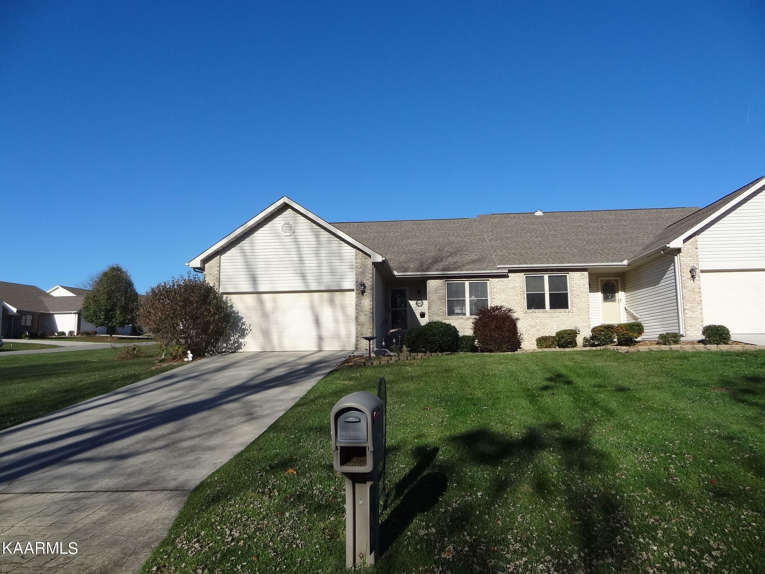 Property Photo:  180 Woodgate Drive  TN 38571 