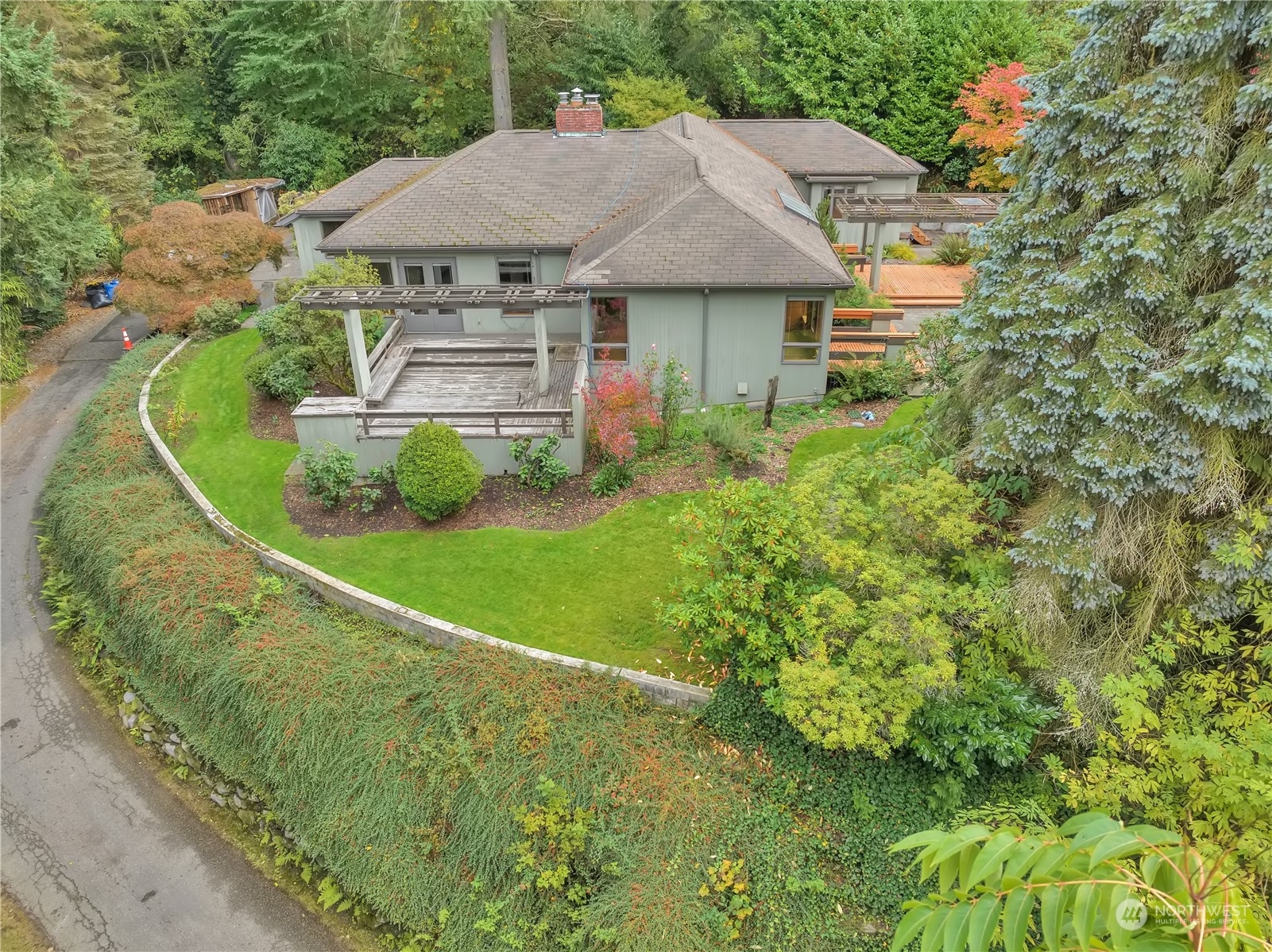 Property Photo:  5005 Glenwood Avenue  WA 98203 