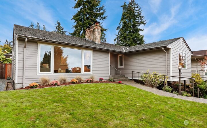 13020 8th Avenue NW  Seattle WA 98177 photo