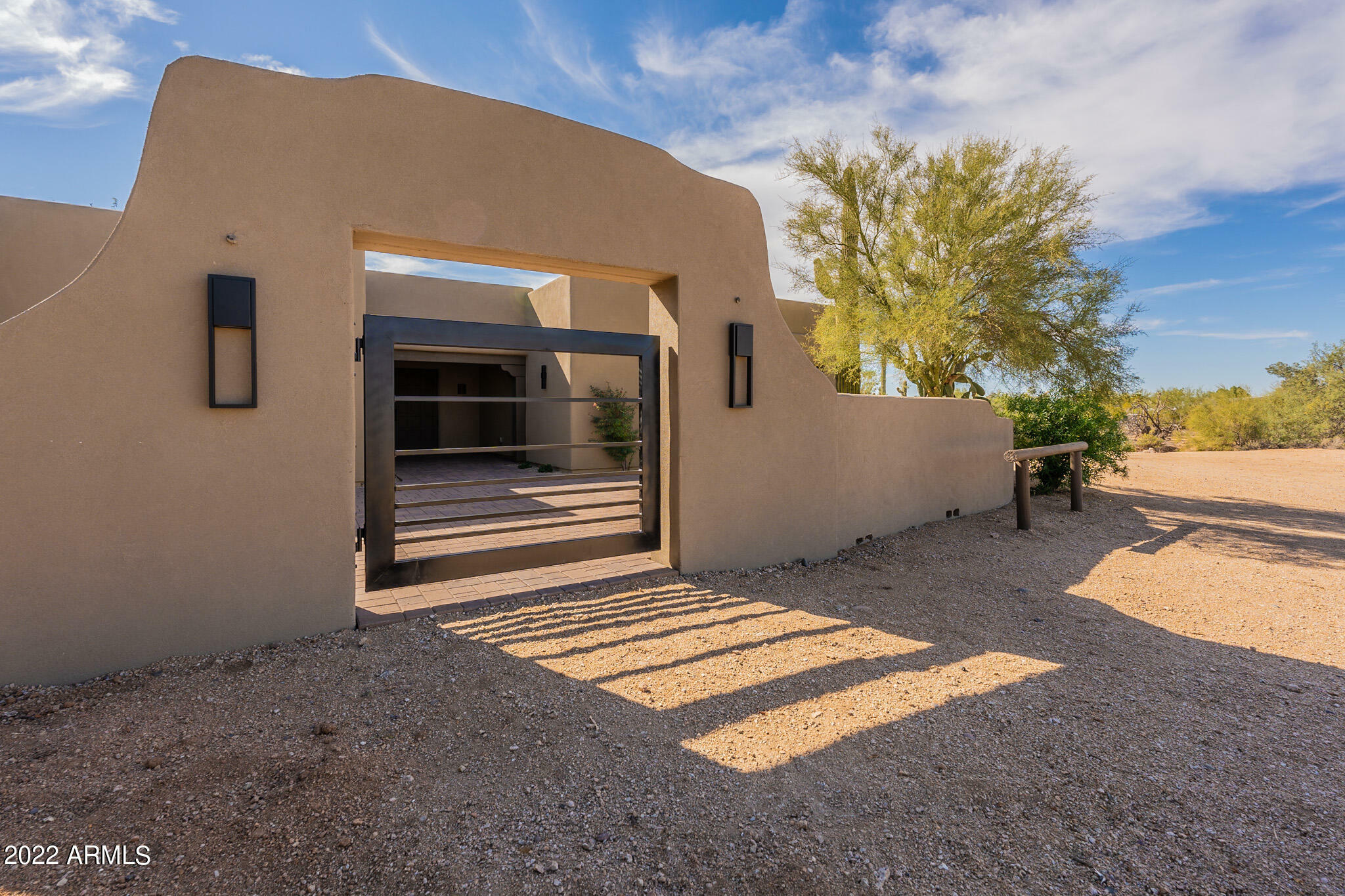 Property Photo:  27970 N 61st Place  AZ 85266 