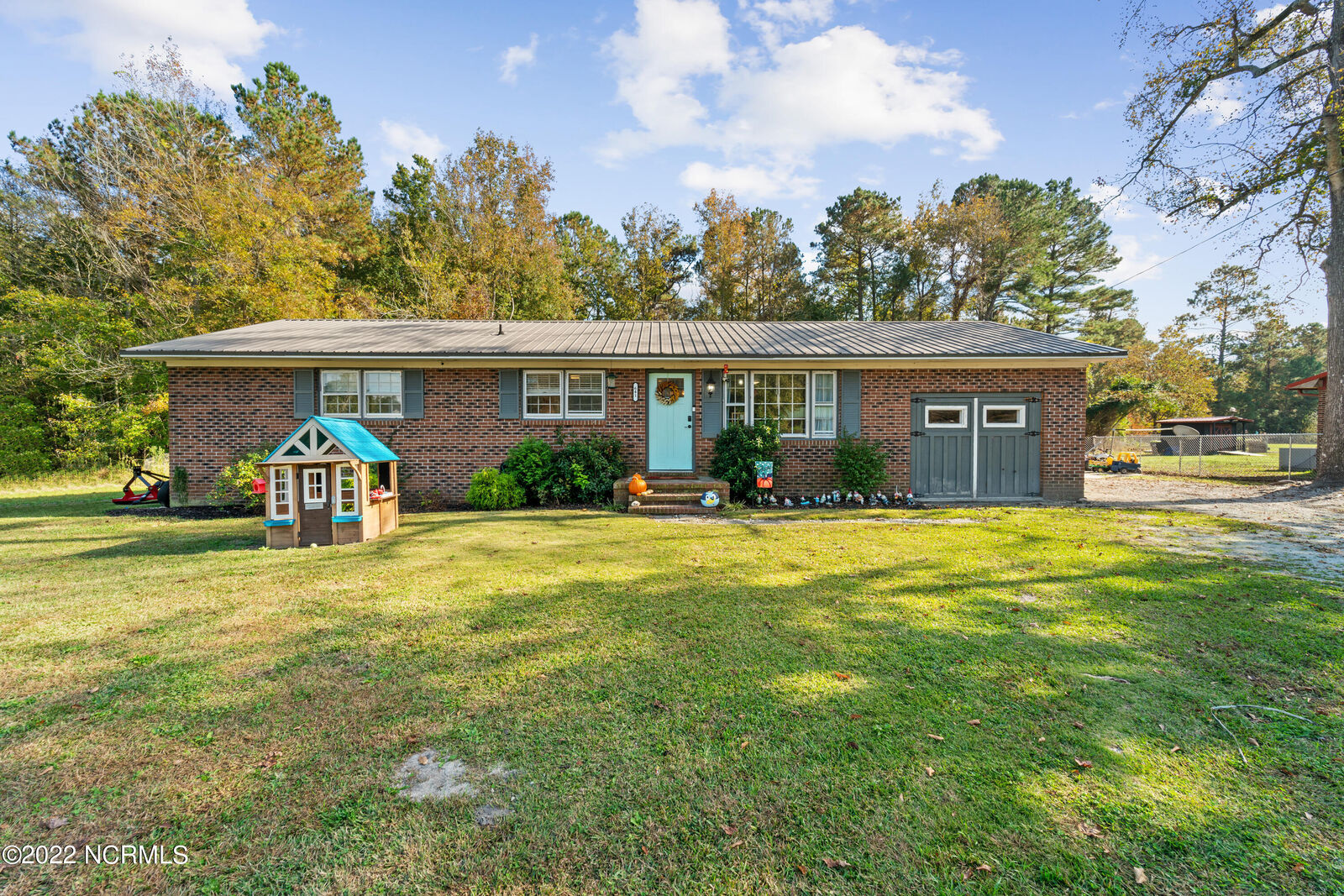 Property Photo:  641 Rhodestown Road  NC 28540 