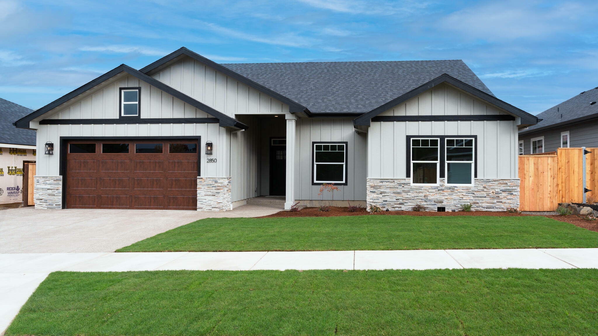 Property Photo:  2850 Caldera Lane  OR 97504 