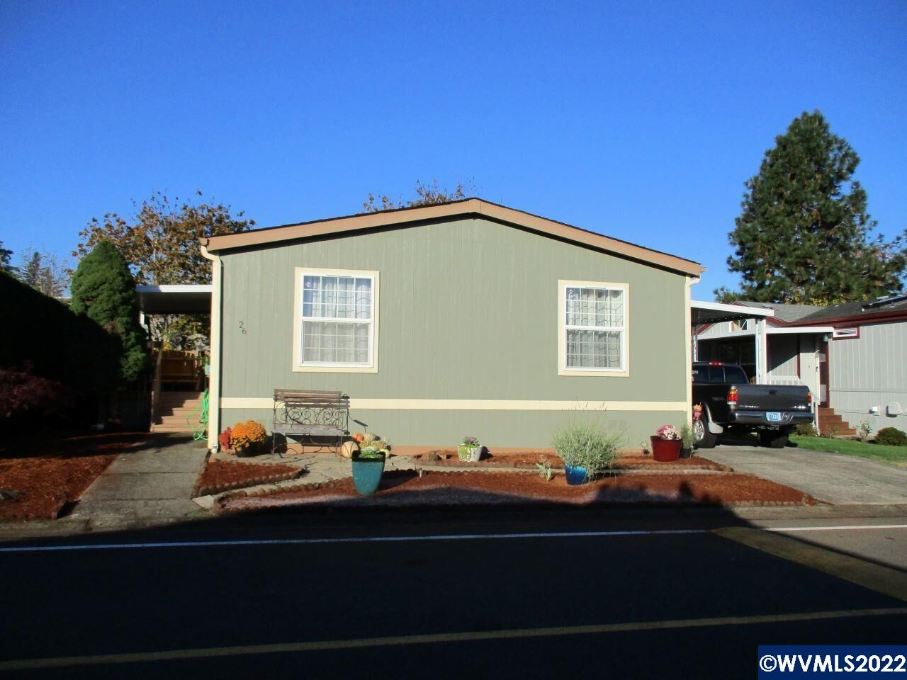 Property Photo: 205 Boone (#26) Rd SE 26 OR 97302