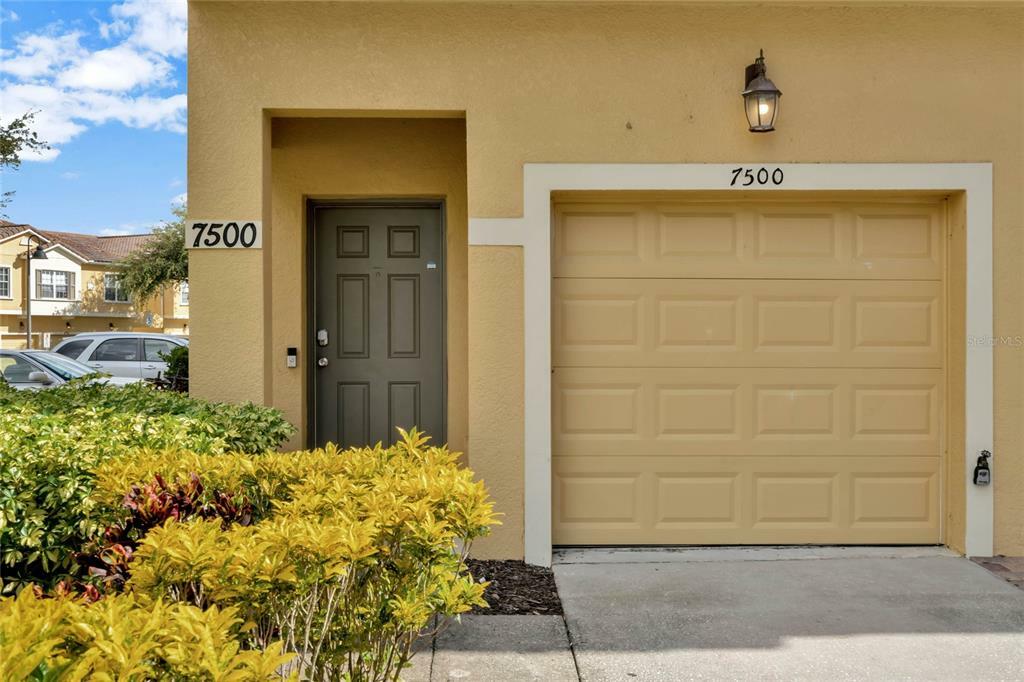 Property Photo:  7500 Pellham Way 93  FL 34747 