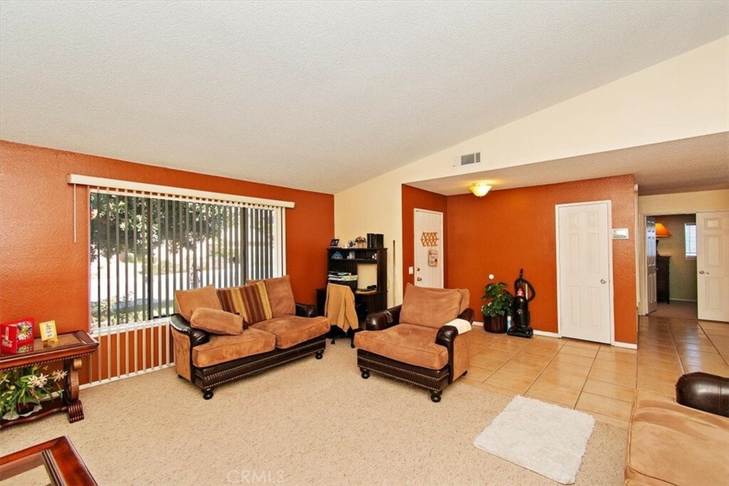 Property Photo:  24471 Sundial Way  CA 92557 