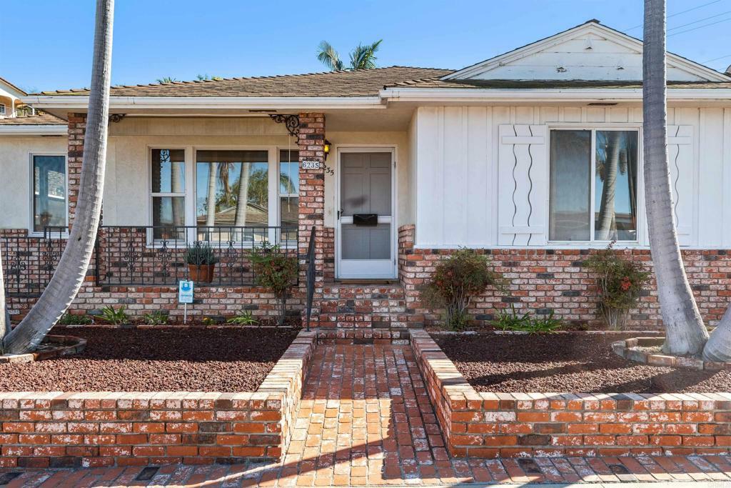 Property Photo:  6235 Seaman Street  CA 92120 