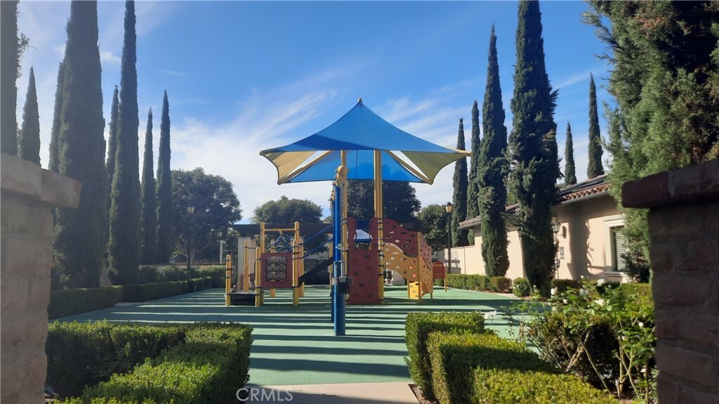Property Photo: 117 Blaze CA 92618