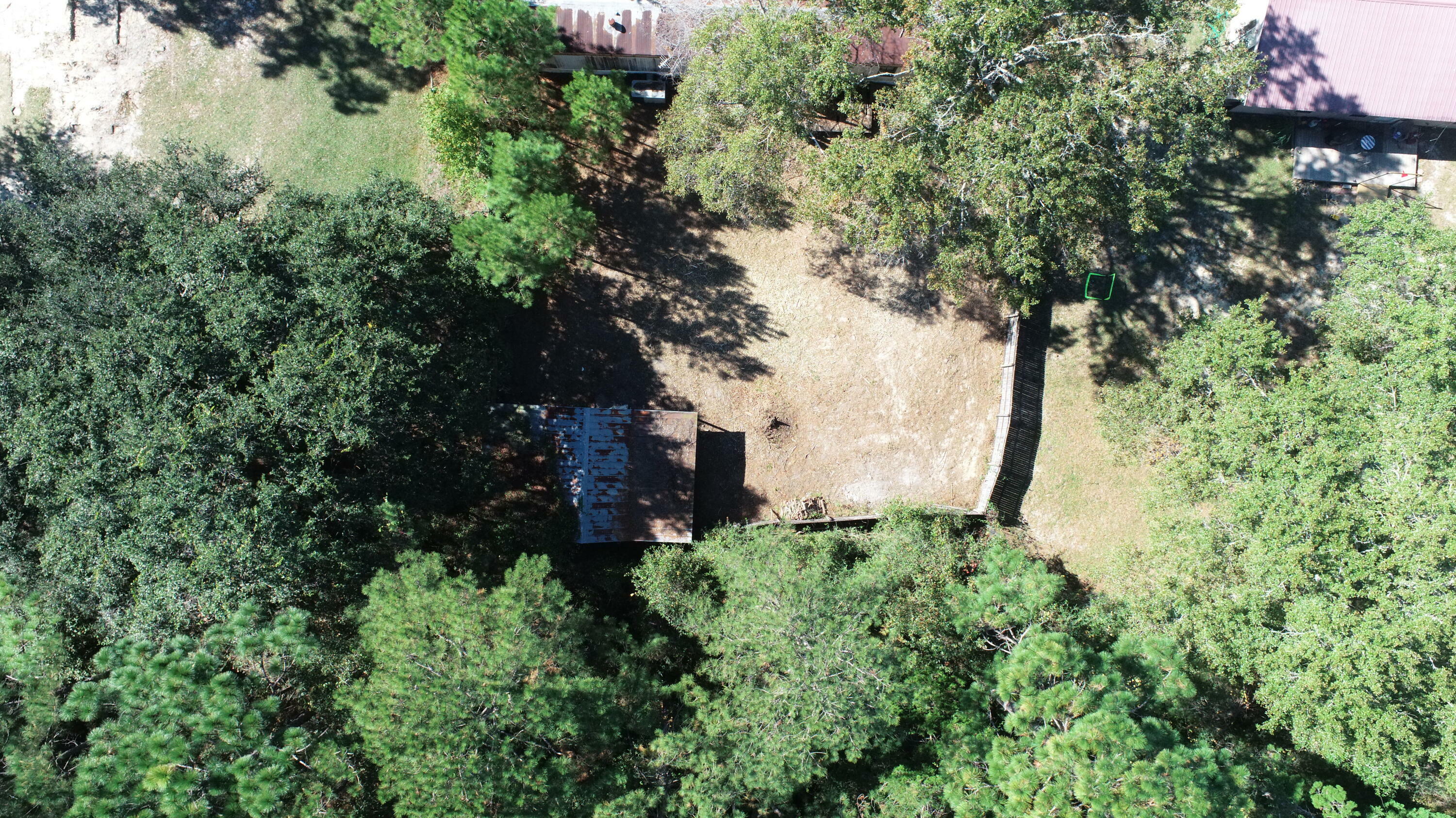 Property Photo:  190 Anchor Road  FL 32439 