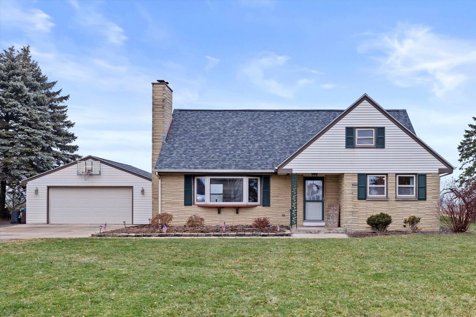 Property Photo: 4026 County Road Kk WI 53074