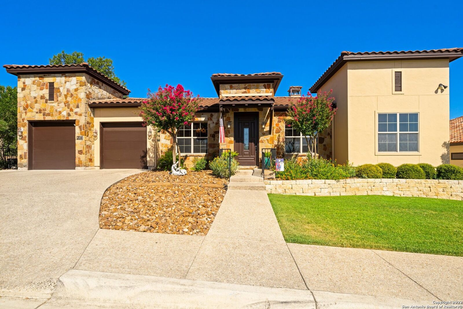 Property Photo:  2128 Toscano Way  TX 78028 