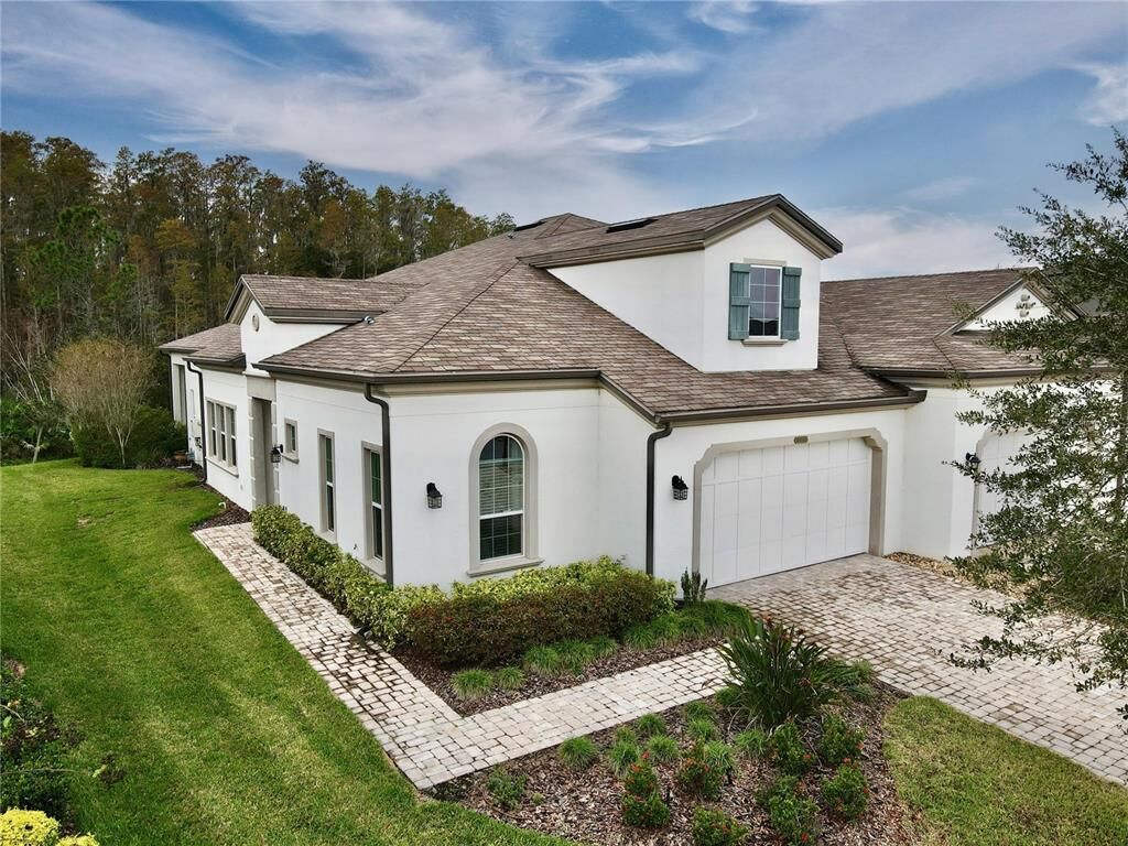 Property Photo: 4141 Barletta Court FL 33543