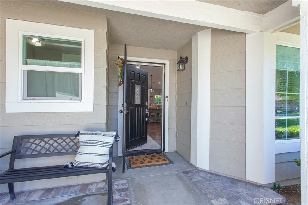 Property Photo:  44038 Colony Court  CA 93536 