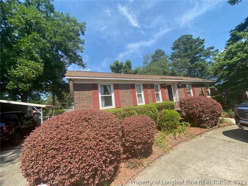 Property Photo:  1601 Nutley Drive  NC 28303 