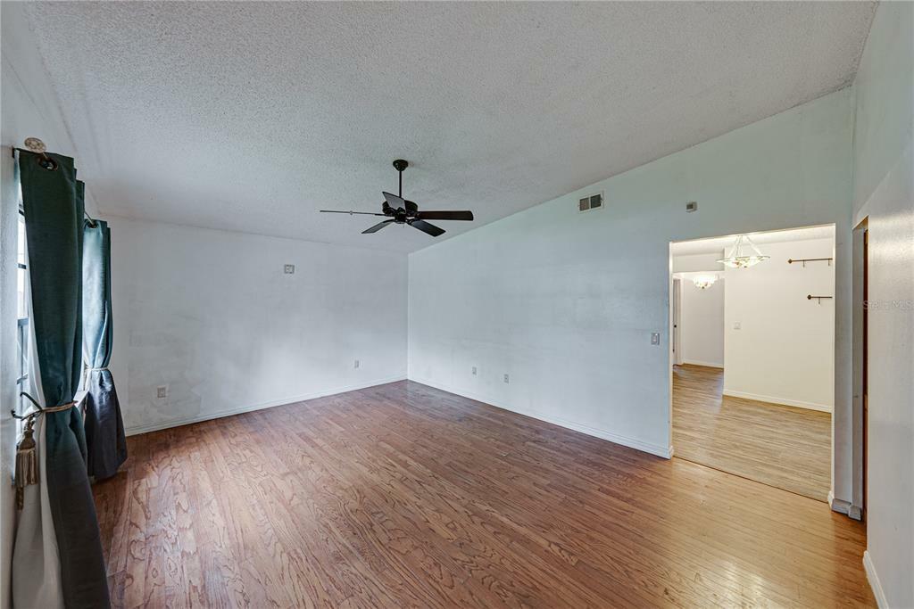 Property Photo:  2520 32nd Avenue N  FL 33713 