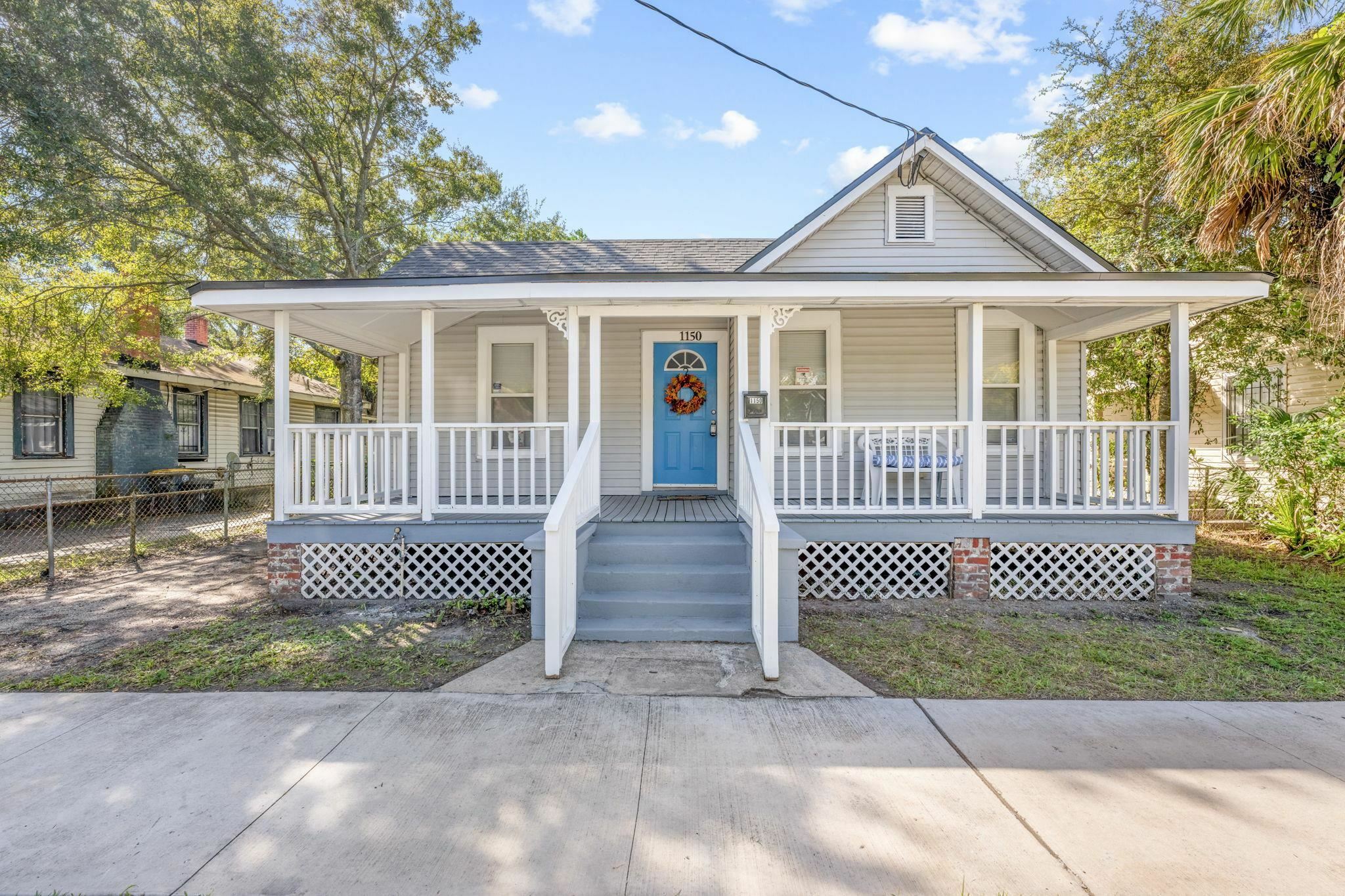 Property Photo:  1150 E 13th Street  FL 32206 